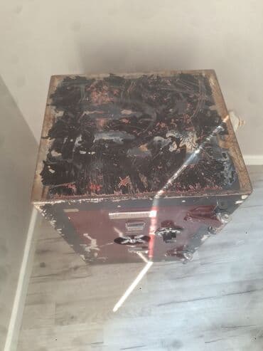 Digər biznes avadanlığı: Məhsul: Metall kassalı seyf - Marka: Çelik Montaj (etiket üzərində — 5