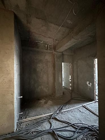 kewle qesebesinde ev: Masazirda vikdoriya MTK-da 13 mərtəbəli binanin 13 cü mərtəbəsində 173 — 5