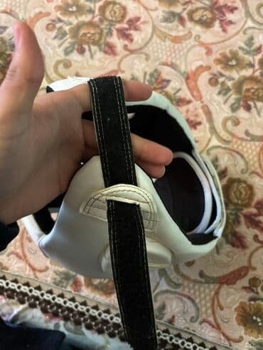 maşın çəni: AIBA (International Boxing Association) boks kaskası – ağ rəng — 4