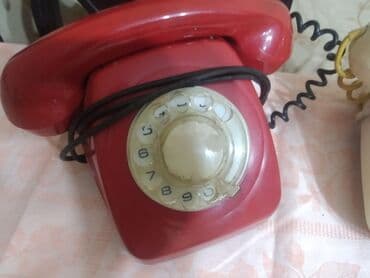 Kolleksiya qaşıqları: Əntik telefon biri 50 azn — 2