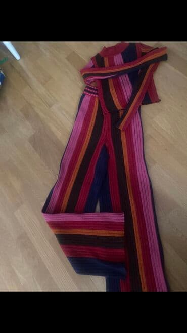 Nazik makaronka kimi yun kostyum1-2dəfə geyilib36-38 öıcü lalafo.az -da Nazik makaronka kimi yun kostyum1-2dəfə geyilib36-38 öıcü