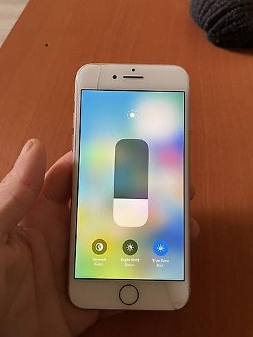 iphone usb: IPhone 8, 64 GB, Ağ, Qırıq — 1