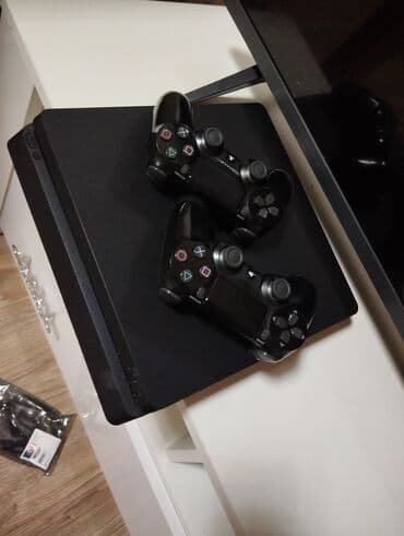 kabel 4: Sony PlayStation 4 Slim oyun konsolu paketi Komplekt: - PS4 Slim — 3