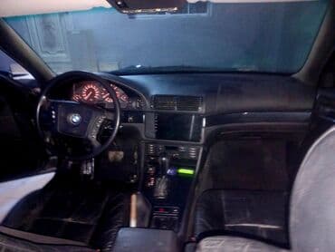 pilus masin: BMW 325: 2 l | 1998 il Sedan — 5