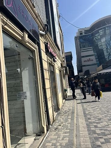 azadliqda kiraye: Arendaya verilir – mərkəzi piyada küçəsində yerləşən vitrinli ticarət — 2