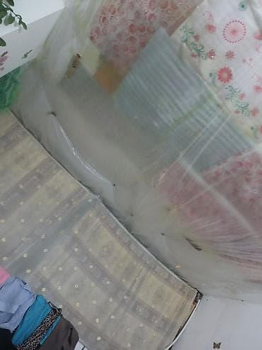 Anbar: 3 yasinda qizim var atasi atib qedib . seraitsiz olsada yasamaqa ev — 1