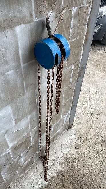 Avadanlığın icarəsi: TAL - Yükgötürmə qabiliyyəti: 1 TON ÜNVAN — 2