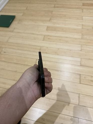 iphona 6 plus: Məhsul: Smartfon (metallik bənövşəyi/qaraya çalan gövdə, düz kənarlı — 4