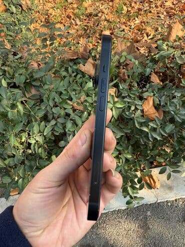 iphone xacmaz: IPhone 13, 128 GB, Midnight, Simsiz şarj, Face ID — 2