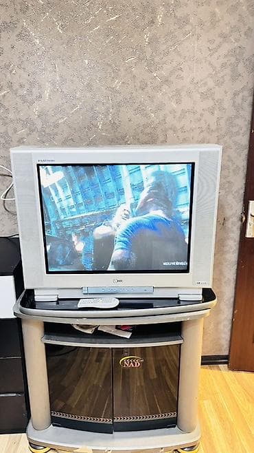 İşlənmiş Televizor LG 43" Ünvandan götürmə