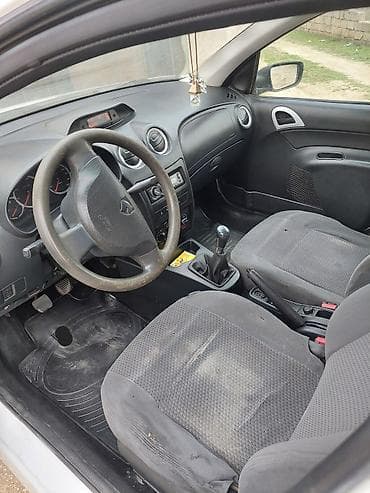 byd disk teker: Iran Khodro : 1.6 l | 2013 il Sedan — 6
