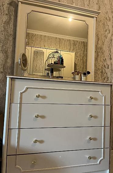 taxt ikinci el: İkinəfərlik çarpayı, 2 tumba — 3