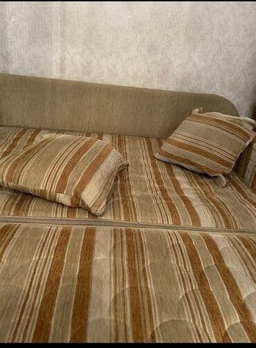 divan kafe: Di̇van-kravat, Yeni, Açılan, Bazalı, Parça, Ödənişli çatdırılma — 3