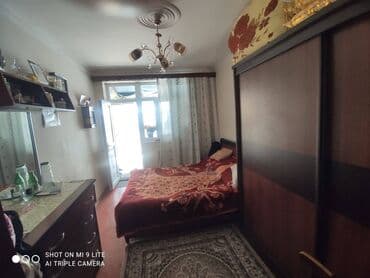 məhlə evi: Bakı, Bakıxanov qəs., 3 otaqlı, Köhnə tikili, 75 kv. m — 3