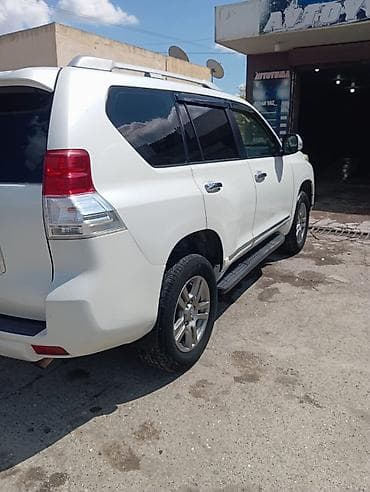 kuzu: Toyota Land Cruiser Prado: 2.7 l | 2010 il Ofrouder/SUV — 1