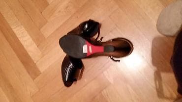 Личные вещи: Təmiz dəri pasanuşkalar satılır — 9