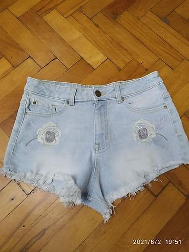 Dəstlər: Джинсовые шорты в идеальном состоянии.Размер S( 36) — 1