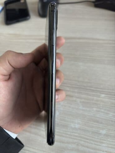 ipad 10 qiymeti: IPhone Xs Max, 64 GB, Qara, Face ID — 5