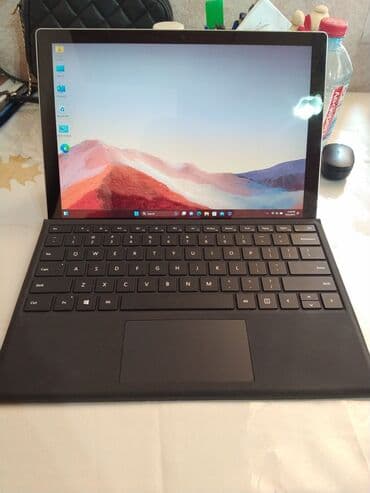 Intel Core i5, 64 GB, 15.4 "