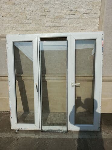 işıq lampa: PVC materialdan 3 bölməli ağ rəngli balkon/qapı sistemi.156*150 - — 2