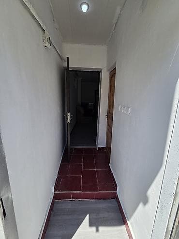 sekis sati: 2 otaqlı həyət evi - Giriş: dəmir giriş qapısı, dar koridorlu eyvan — 2