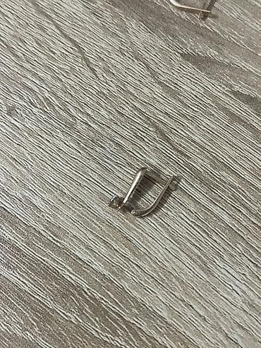 elektron saat oyrənmək: Sırğa, Sarı qızıl, 585 Əyar — 3