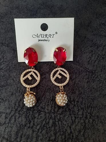 Серьги fendi новые бижутерия