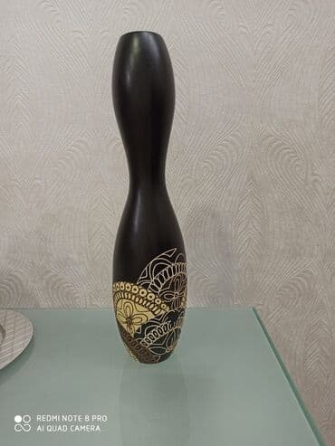 Dekor ucun modern vaz