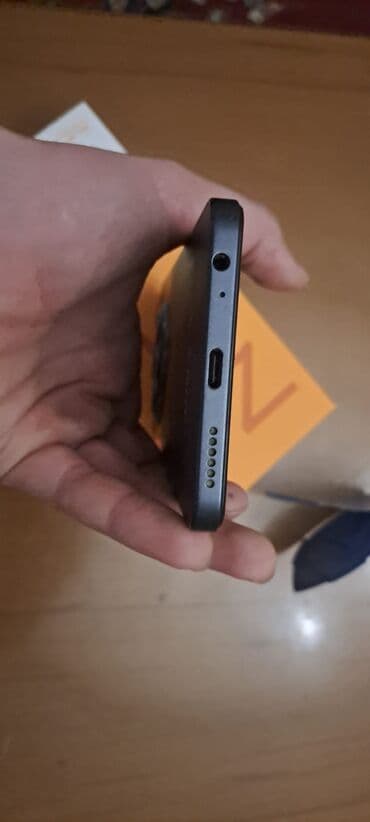 Apple iPhone: Tecno Spark 30, 256 ГБ, цвет - Синий — 1