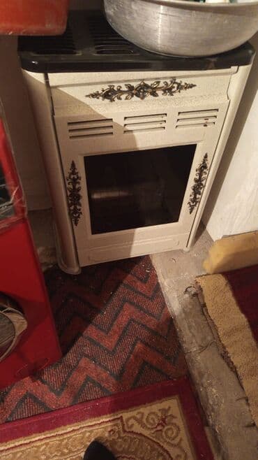 Peçi, yanacaq - Qaz