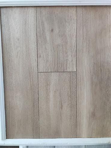 Ağac teksturalı döşəmə örtüyü (laminat/PVC panel görünüşlü) - Rəng — 1