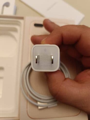 apple adapter 20w qiymeti: Adapter Apple, 5 Vt, Yeni — 3