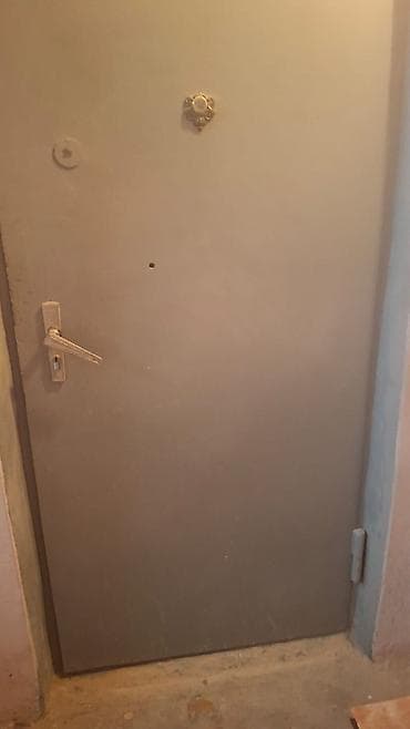 Demir qapi 200/90sm 130azn Nesimi ray 4170 leli Dəmir giriş qapısı