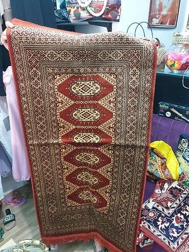 Kreslo üstü iki dene
Teze