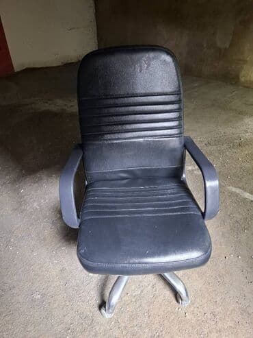 стул: Unvan Hezi Aslanov idyal veziyetdedi 12 deniya yaxin var tek 80 manat — 1