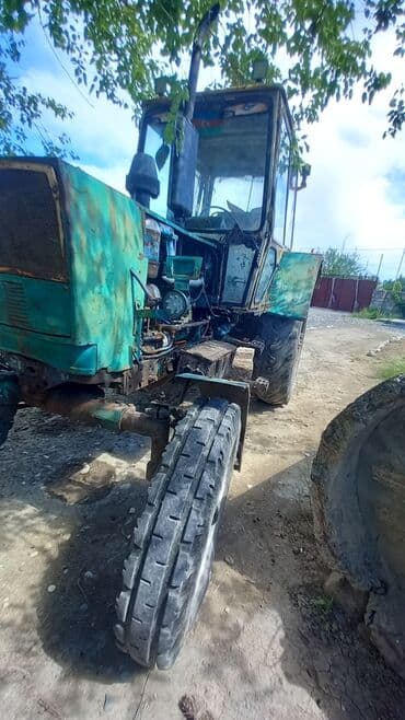 traktor altlıqlı qış çəkmələri: Traktor Yumz BÖYÜK KAB, 1989 il, 90 at gücü, motor 10 l, İşlənmiş — 10