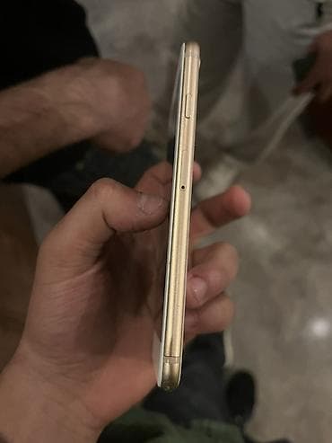 ikinci el ayfon 8: IPhone 8, 128 GB, Qızılı, Simsiz şarj — 5