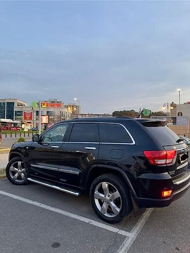 Jeep Grand Cherokee: 3.6 l | 2012 il 93500 km Ofrouder/SUV — 9