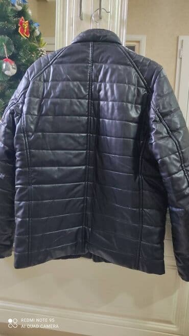 su keçirməyən kişi gödəkçəsi: Qış üçün ela kurtka qalın gozel.telesin almağa razmer l-2xl çox baha — 2