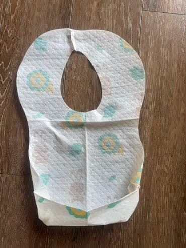 Детские одноразовые нагрудники(слюнявчики) для кормления. Удобны в lalafo.az -da Детские одноразовые нагрудники(слюнявчики) для кормления. Удобны в