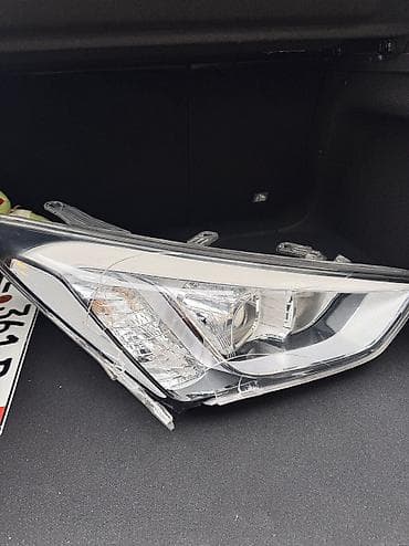 Автозапчасти: Правая, Hyundai, 2015 г., Оригинал, Б/у — 2