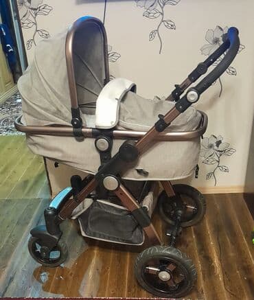 Çıxarıla bilən beşikli araba