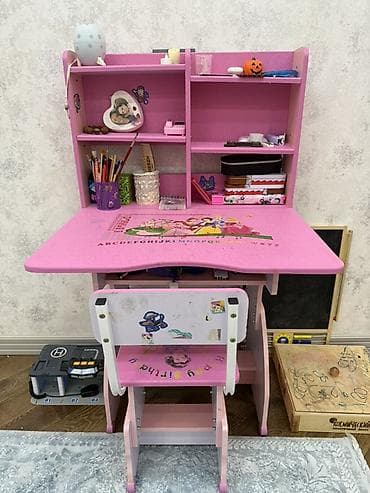 usaq stolu: Qız üçün, Siyirməsiz, Yazı masası, Stullar ilə — 2