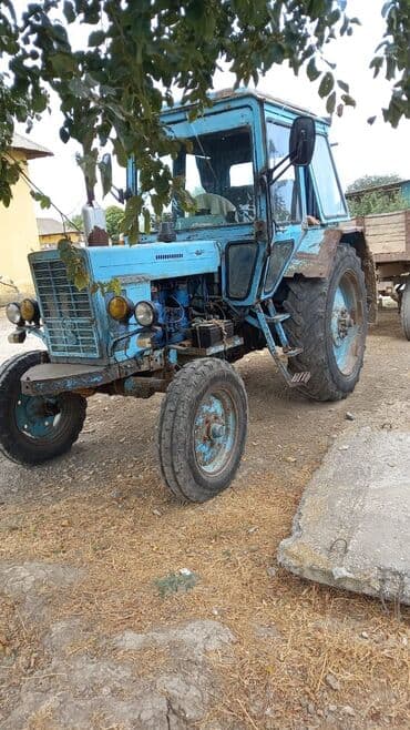 karatas traktor: Traktor 1992 il, motor 5 l, İşlənmiş — 2