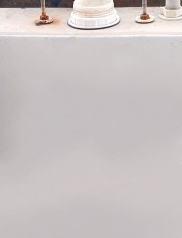 Lavabo üçün ünitaz baçoku içi ilä birlikdä - Material: seramik - Üst