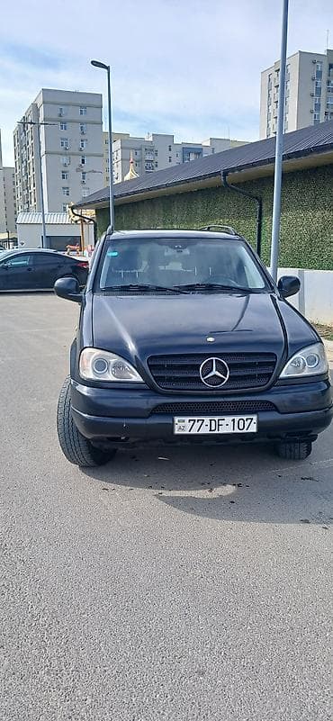 Mercedes-Benz M-Class: 2.7 l | 2001 il Ofrouder/SUV lalafo.az -da Mercedes-Benz M-Class: 2.7 l | 2001 il Ofrouder/SUV