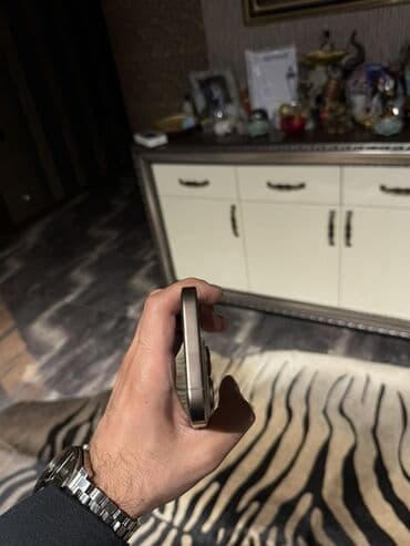 iphone x 256gb: IPhone 16 Pro, 128 GB — 5