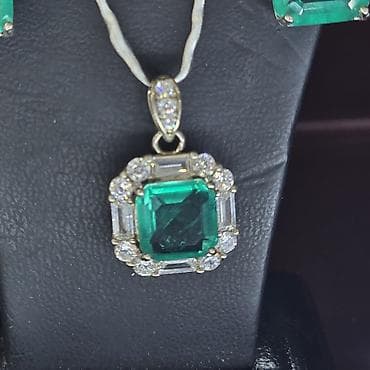 sir urekli: Dəstə daxildir: Sırğa, Kulon, Üzük, Gümüş, 925 Əyar — 4