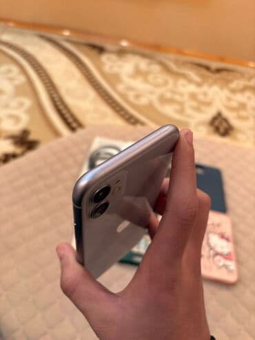 Apple iPhone: IPhone 11, 64 GB, Deep Purple, Face ID — 4