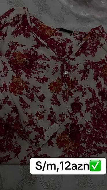 Köynək və bluzalar: Üzərində qiymətlər var — 5